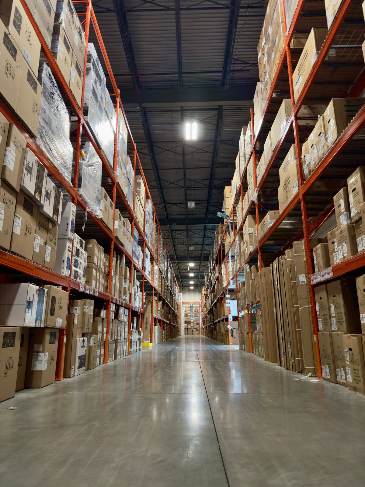 Sistema de racks e inventario Nexora